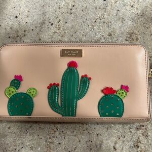 Kate Spade New Horizons Cactus Neda Zip Wallet